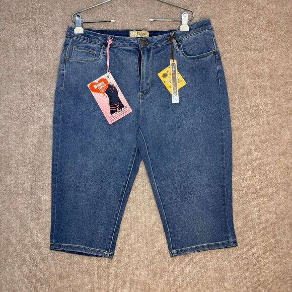 NWT Hybrid & Co Women’s Jeans Size 18 Bum Lifter Crop Stretch Denim Casual - Picture 1 of 8